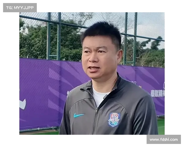 于根伟透露萨尔瓦多主动要求随队出征客场全力支持球队 于根伟透露萨尔瓦多主动要求随队出征客场全力支持球队